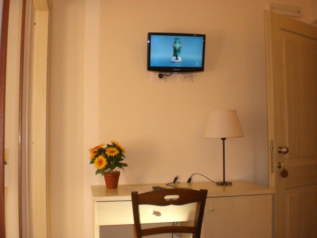 Hotel Maxim Ольбия Экстерьер фото