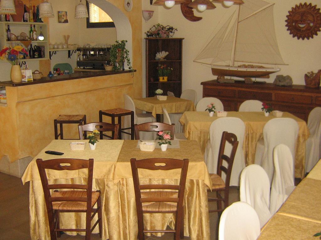 Hotel Maxim Ольбия Экстерьер фото