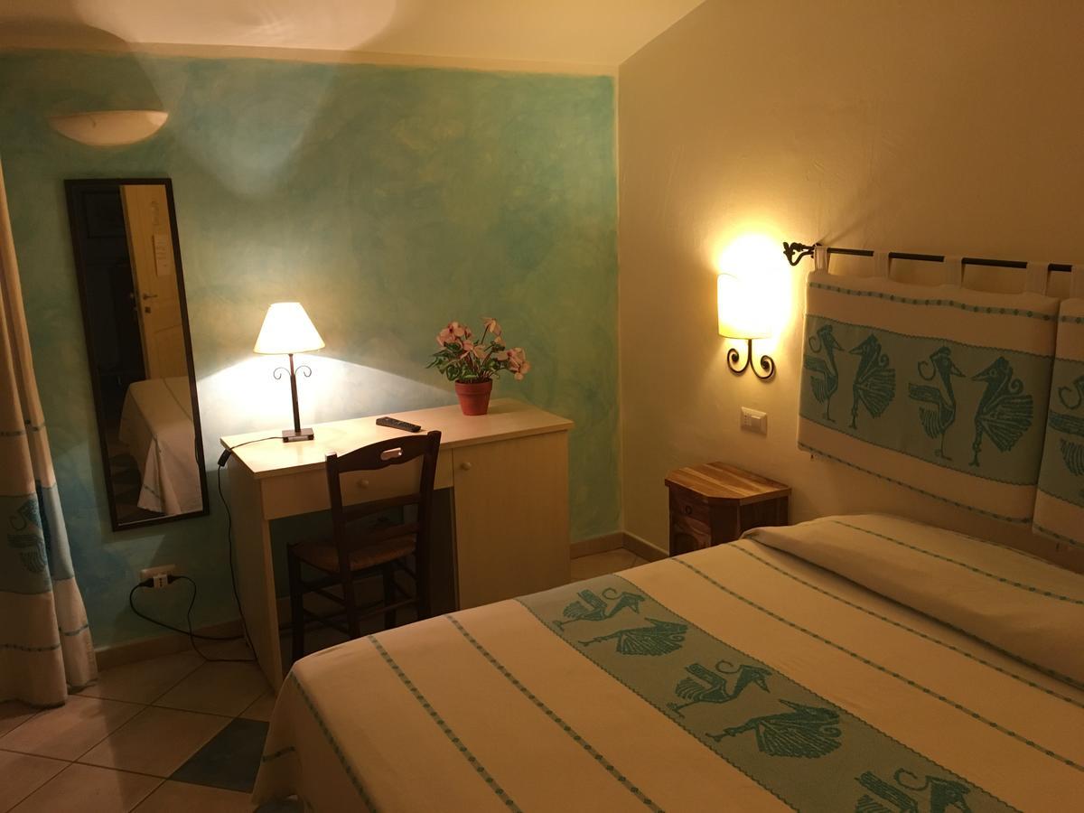 Hotel Maxim Ольбия Экстерьер фото